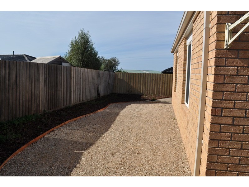 10 Dogherty Court, Maddingley VIC 3340
