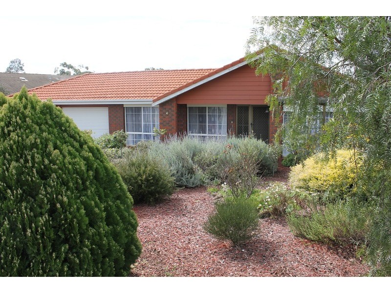 4 Barry Street, Bacchus Marsh VIC 3340