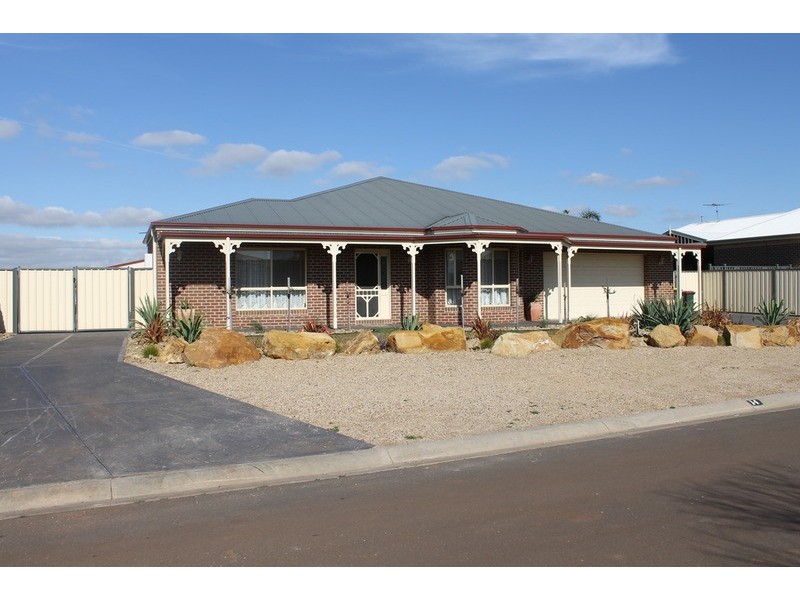 14 Suttonleigh Way, Bacchus Marsh VIC 3340