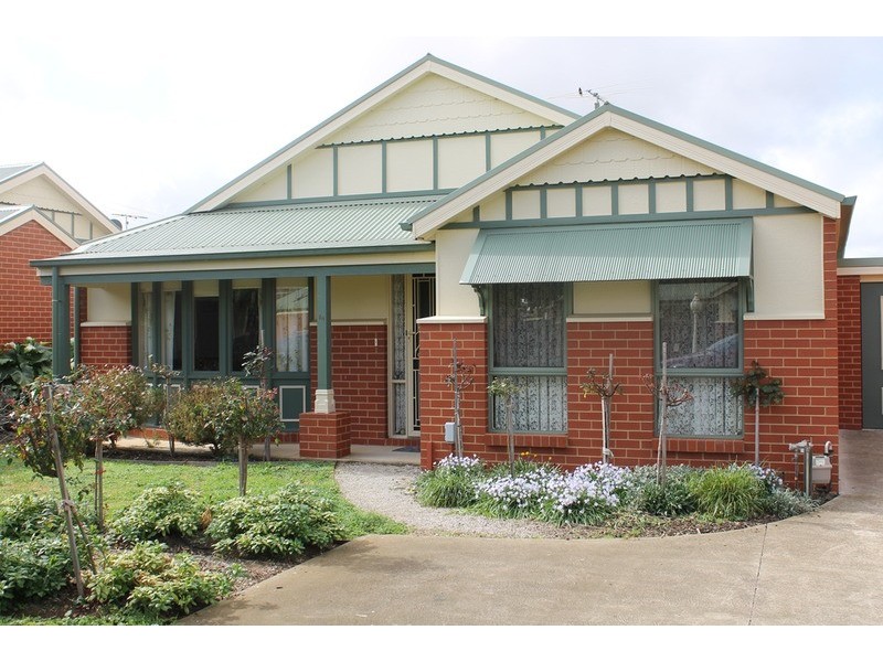 10/260 Main Street, Bacchus Marsh VIC 3340