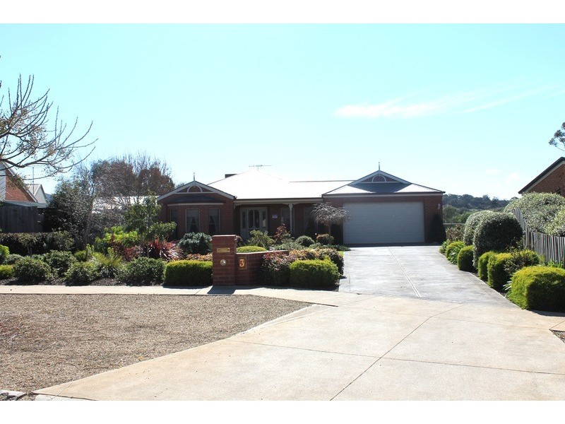3 Grantleigh Drive, Bacchus Marsh VIC 3340