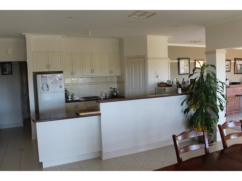 3 Grantleigh Drive, Bacchus Marsh VIC 3340