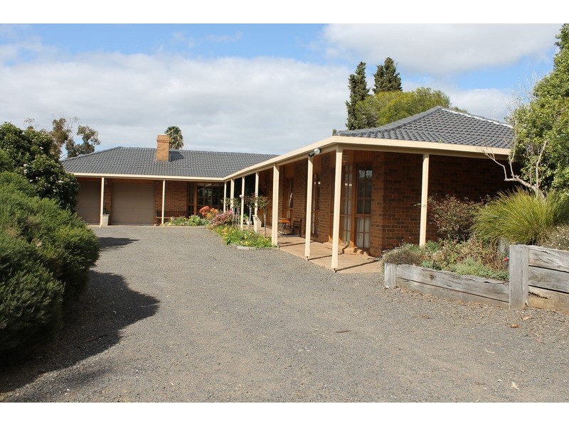 5 Amstel Close, Bacchus Marsh VIC 3340