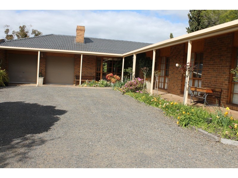 5 Amstel Close, Bacchus Marsh VIC 3340