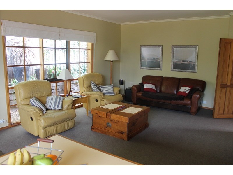 5 Amstel Close, Bacchus Marsh VIC 3340