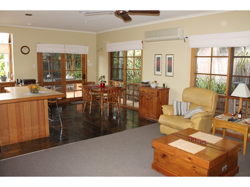 5 Amstel Close, Bacchus Marsh VIC 3340