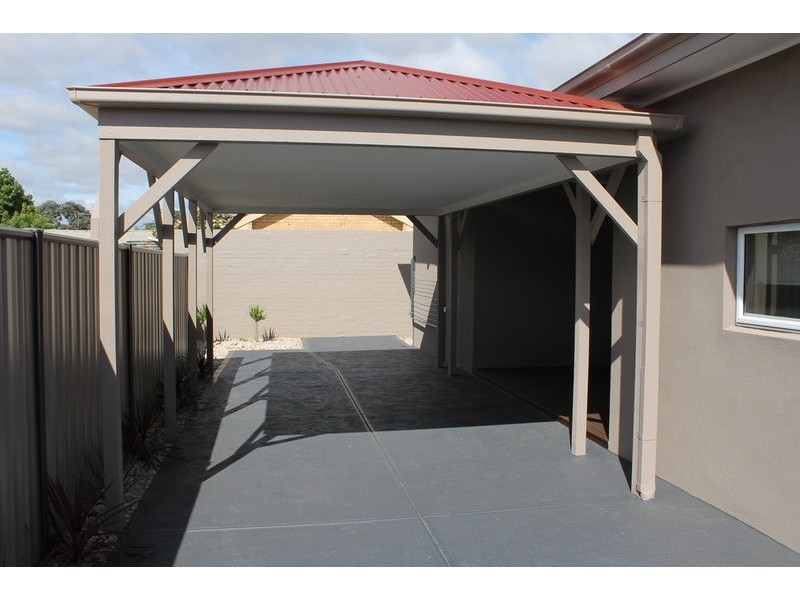 22 Young Street, Bacchus Marsh VIC 3340