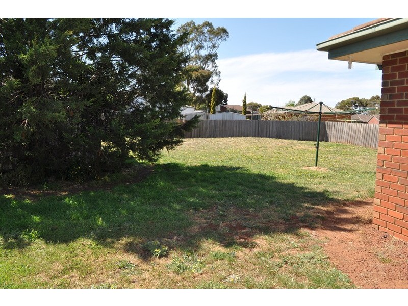 14 Peter Pan Place, Bacchus Marsh VIC 3340