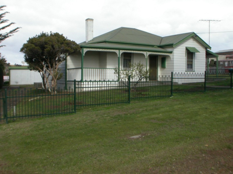 11 Griffith Street, Bacchus Marsh VIC 3340