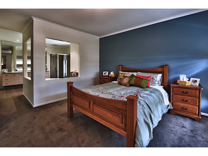 7 Kent Court, Bacchus Marsh VIC 3340