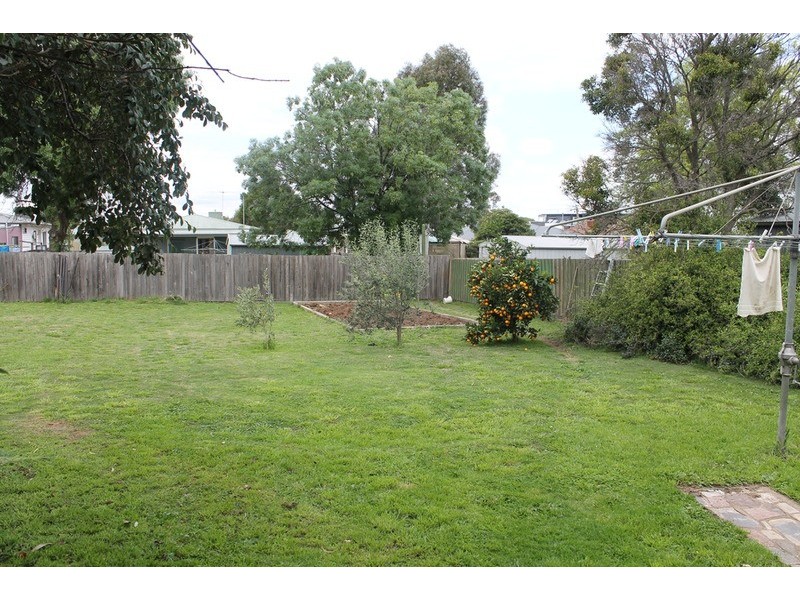 24 George Street, Bacchus Marsh VIC 3340