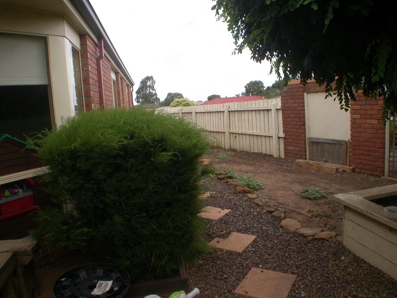 9 Tulloch Court, Bacchus Marsh VIC 3340