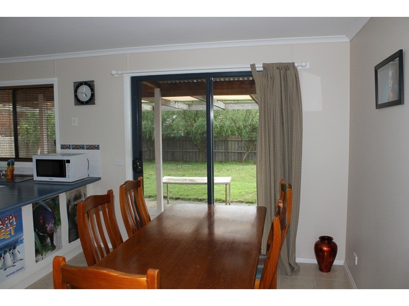 42 Gaynor Street, Bacchus Marsh VIC 3340