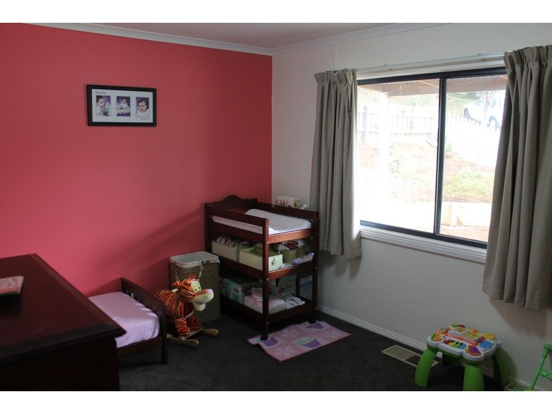 42 Gaynor Street, Bacchus Marsh VIC 3340