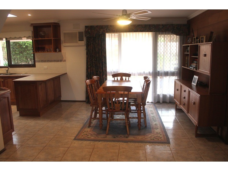 31 Beresford Crescent, Bacchus Marsh VIC 3340