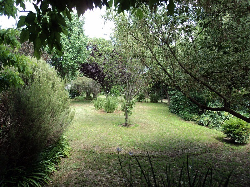 10 Holts Lane, Bacchus Marsh VIC 3340