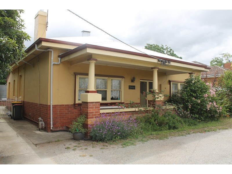 53 Gisborne Road, Bacchus Marsh VIC 3340