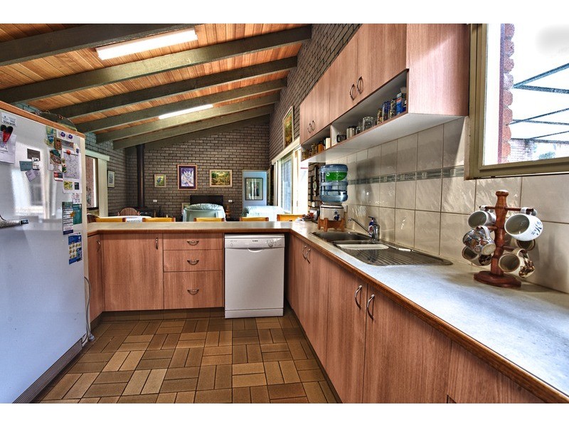 86 Canopus  Circuit, Long Forest VIC 3340