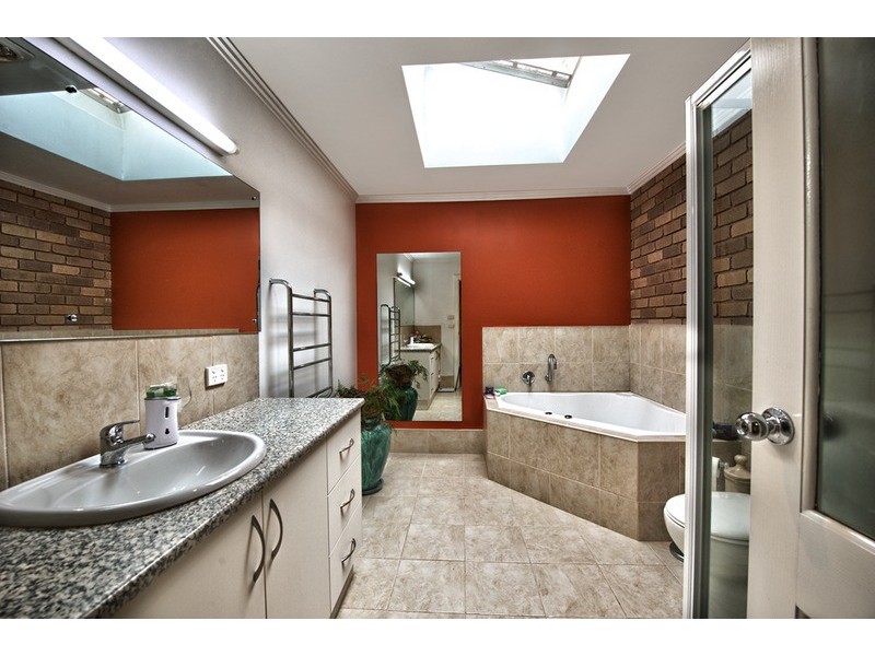 86 Canopus  Circuit, Long Forest VIC 3340