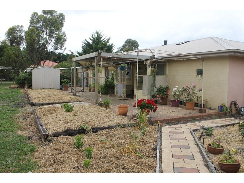 101 Muddy Lane, Myrniong VIC 3341