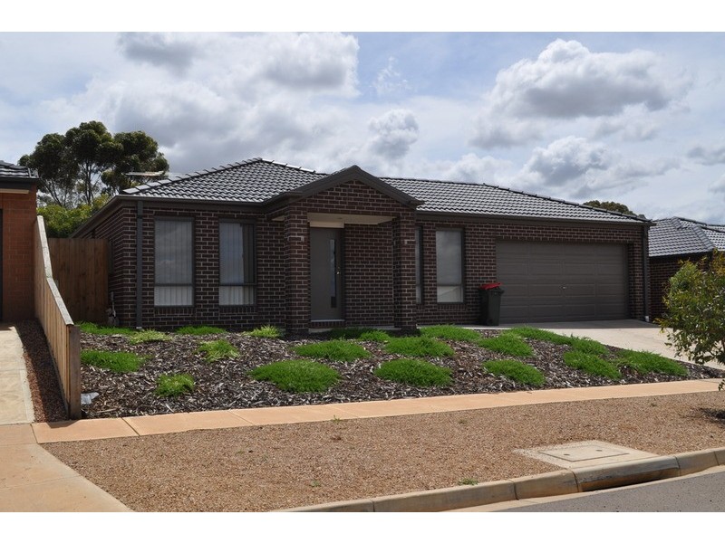 25 Burbidge  Drive, Bacchus Marsh VIC 3340