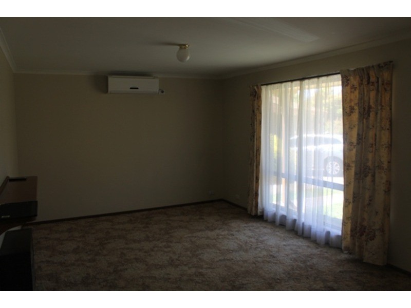 3/7-8 Shields Court, Bacchus Marsh VIC 3340