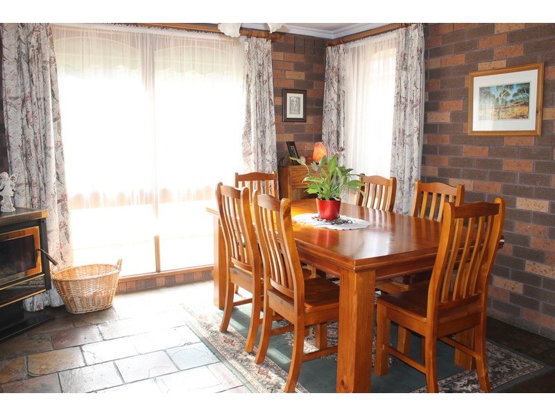 21 Wilson Place, Bacchus Marsh VIC 3340