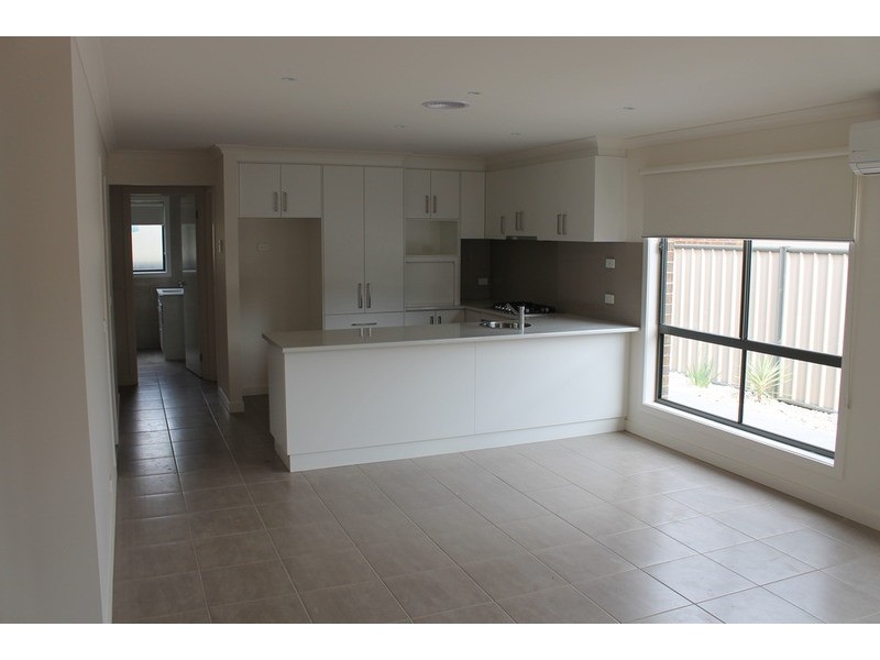 1b Manor Street, Bacchus Marsh VIC 3340