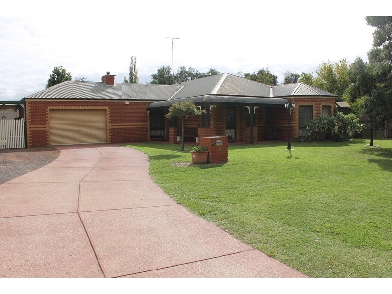 24 Albert Street, Bacchus Marsh VIC 3340