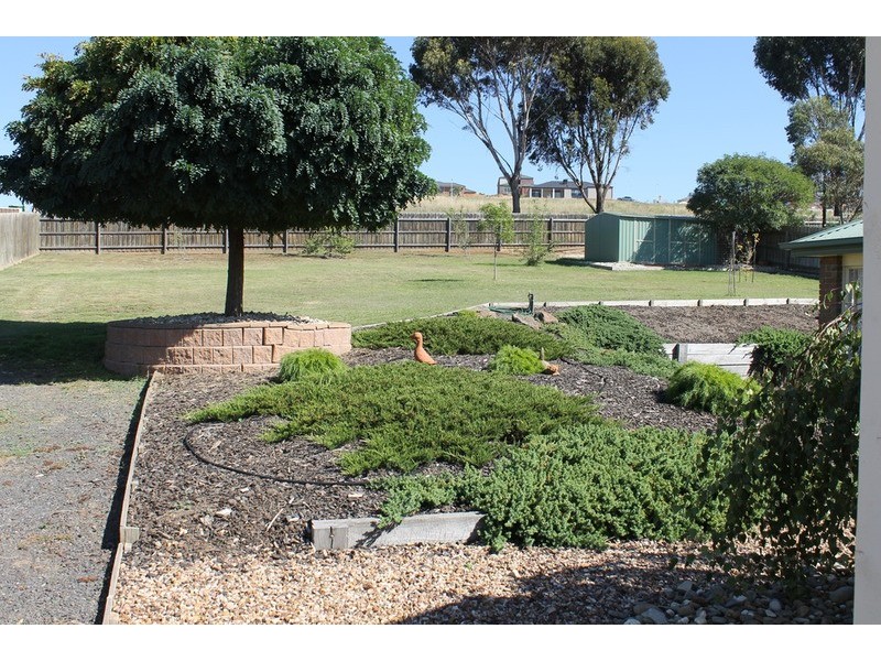 42 Horder Crescent, Bacchus Marsh VIC 3340