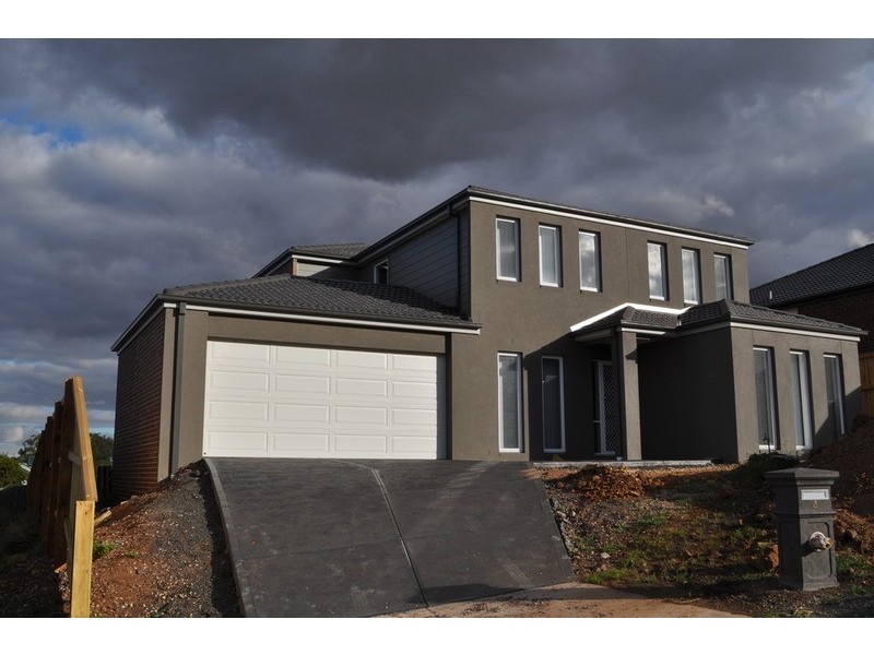 8 Maisie Court, Bacchus Marsh VIC 3340