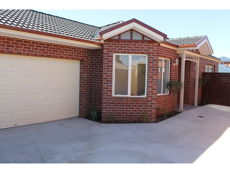 3/10a Peelmans Lane, Bacchus Marsh VIC 3340