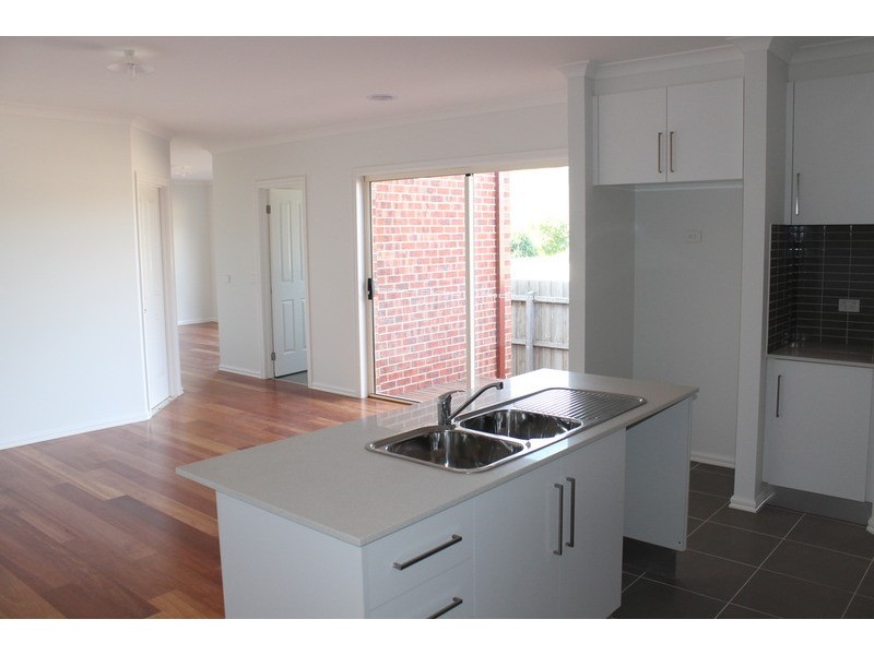 3/10a Peelmans Lane, Bacchus Marsh VIC 3340