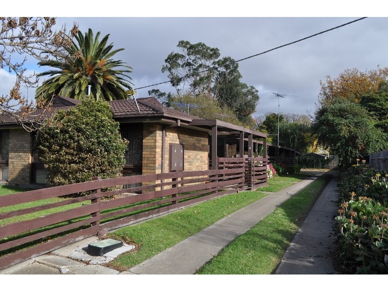 2/7 Standfield Street, Bacchus Marsh VIC 3340