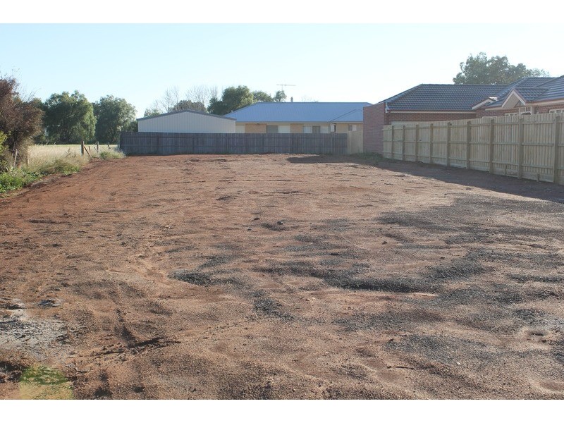 10 Peelmans Lane, Bacchus Marsh VIC 3340