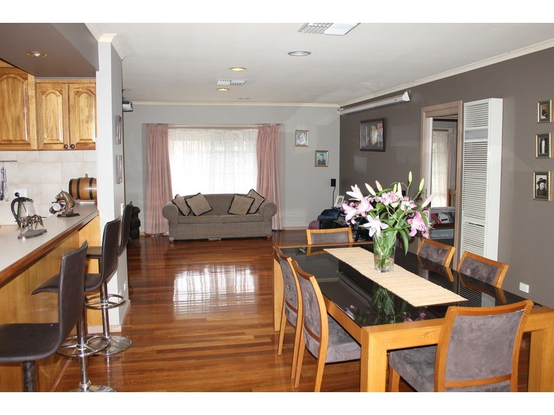 36 Nathan Drive, Bacchus Marsh VIC 3340