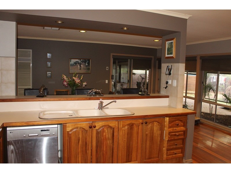 36 Nathan Drive, Bacchus Marsh VIC 3340