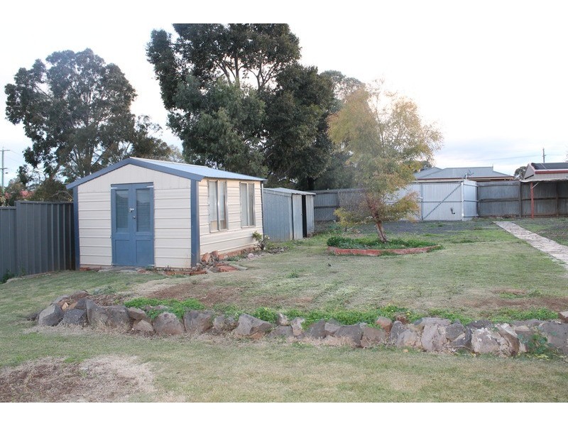 21 Moore Street, Bacchus Marsh VIC 3340