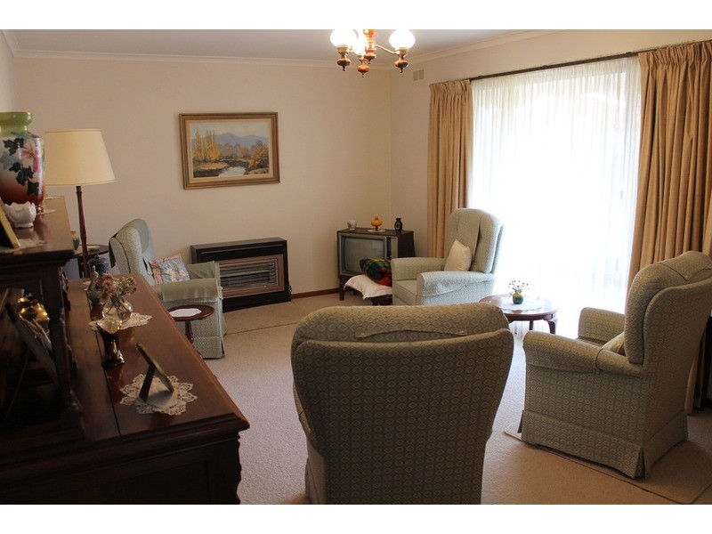4/3 Fisken Street, Bacchus Marsh VIC 3340