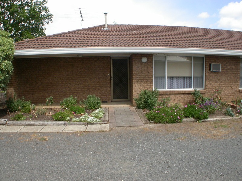 1/2 Turner  Street, Bacchus Marsh VIC 3340