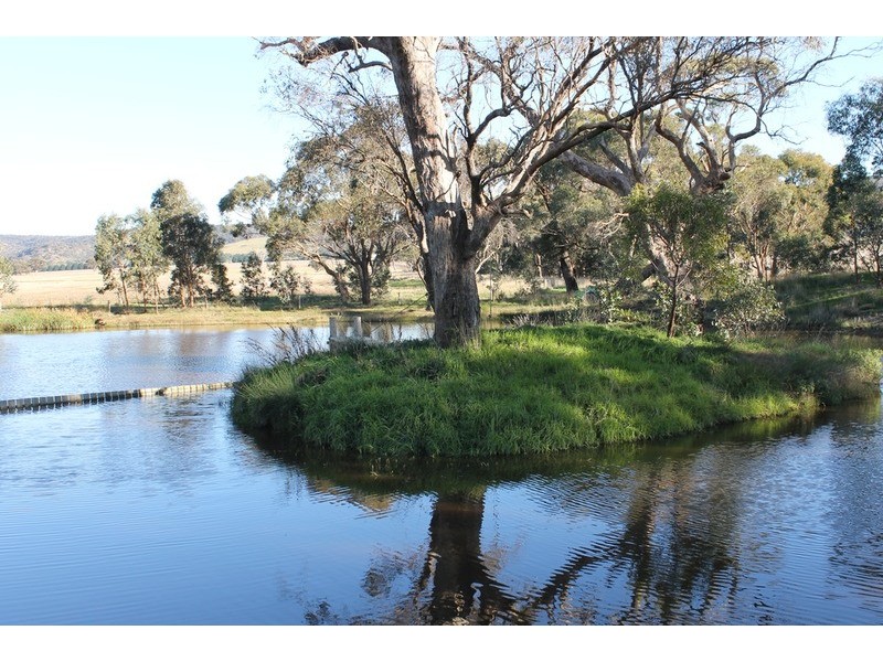 72 Quakes Road, Balliang VIC 3340