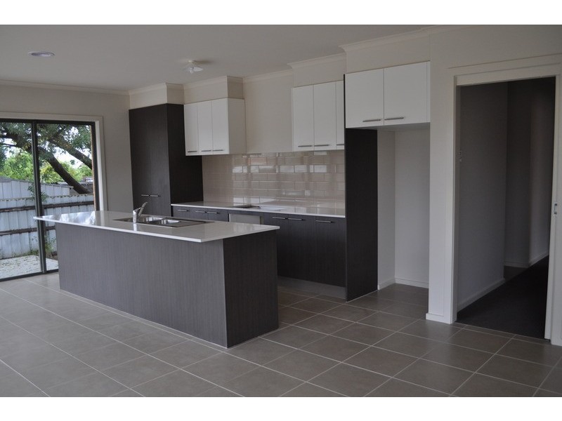 2/45 Connor Street, Bacchus Marsh VIC 3340