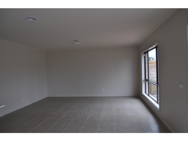 2/45 Connor Street, Bacchus Marsh VIC 3340