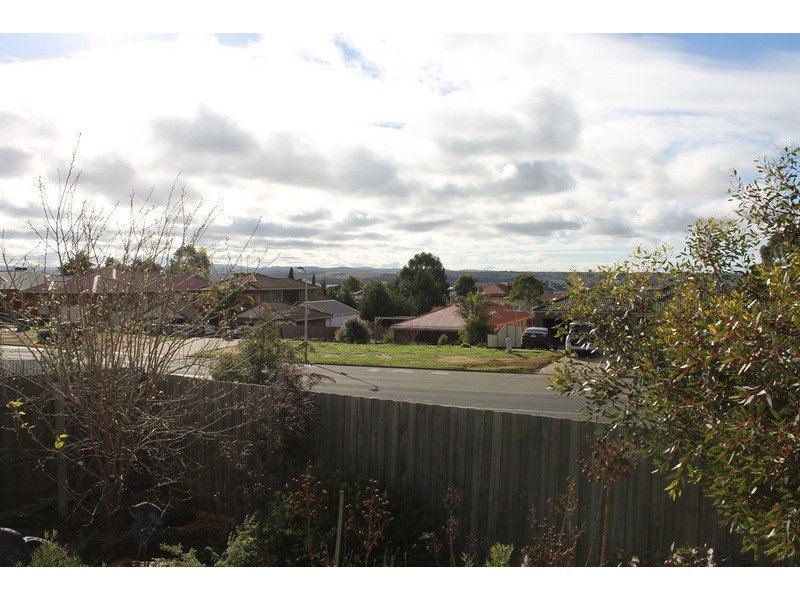 5 Alice Close, Bacchus Marsh VIC 3340