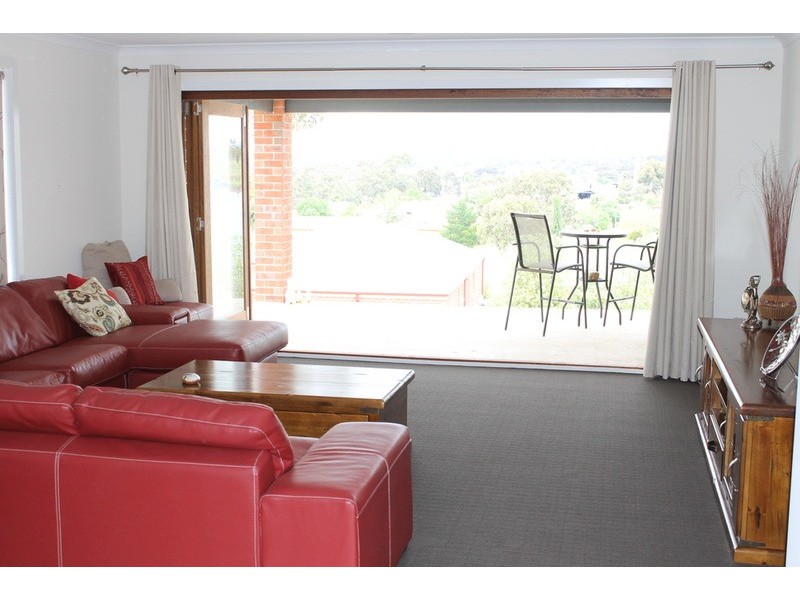 25 Wittick Street, Bacchus Marsh VIC 3340