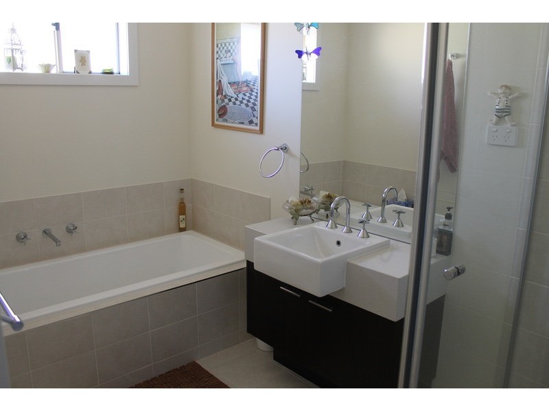 25 Wittick Street, Bacchus Marsh VIC 3340