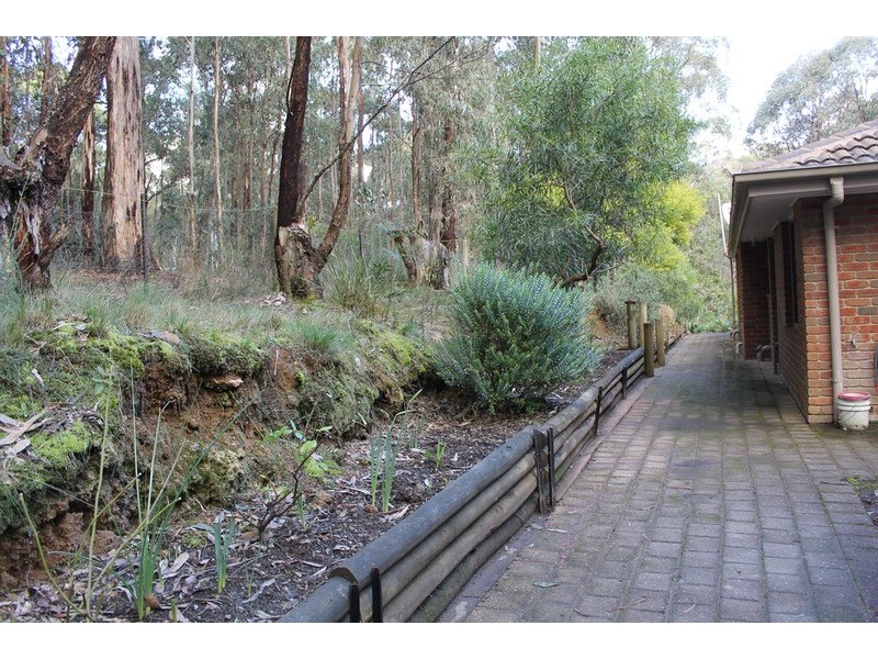 68 Cowans Drive, Dales Creek VIC 3341