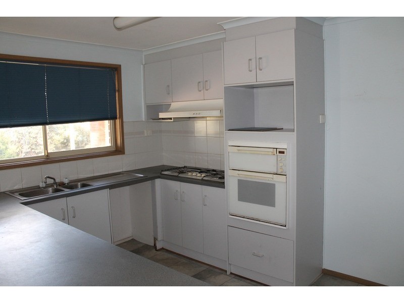 22 Swans Road, Darley VIC 3340