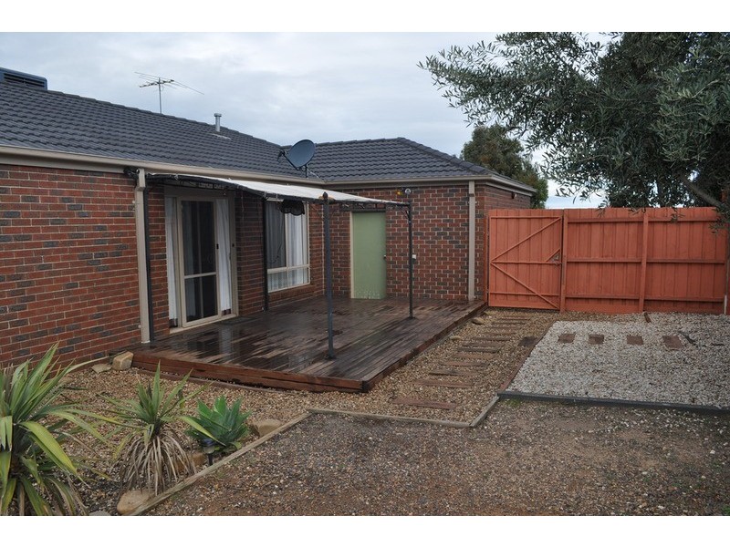 13 McLennan Avenue, Maddingley VIC 3340