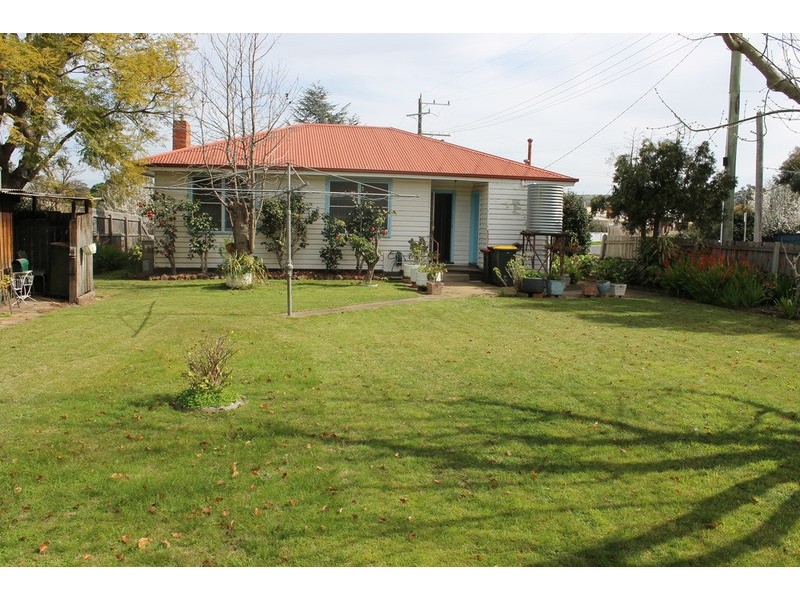 40 Young Street, Bacchus Marsh VIC 3340